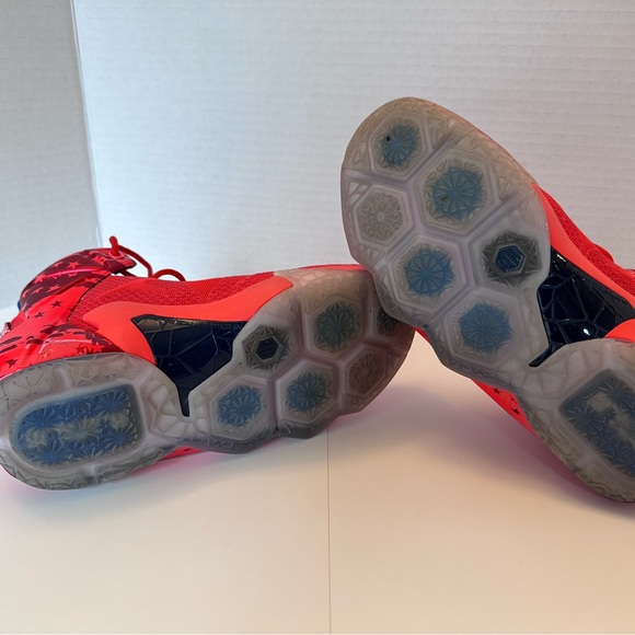 Nike LeBron 12 “ Independence Day” - Picture 9 of 13